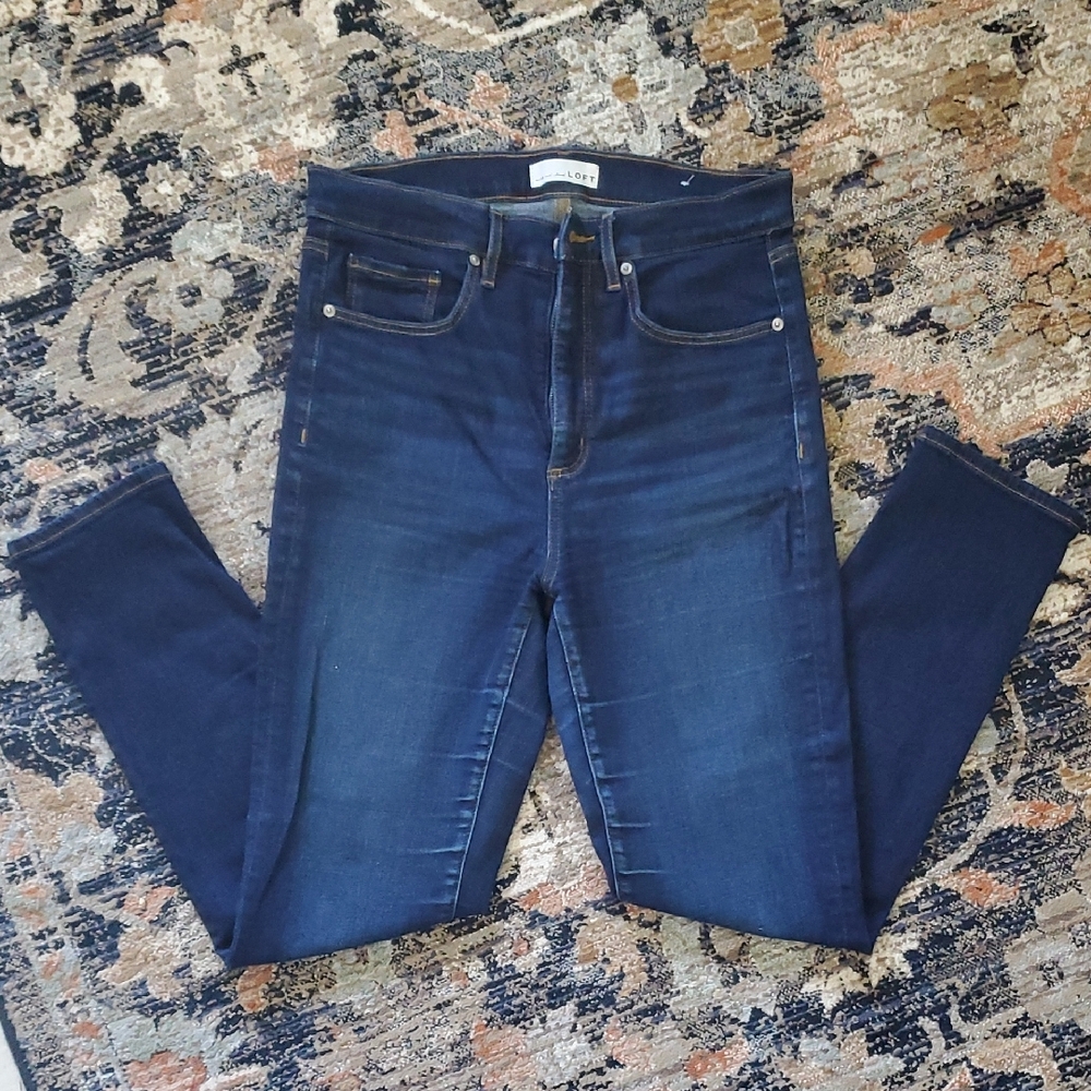 Dark Blue High-Waisted Jeans